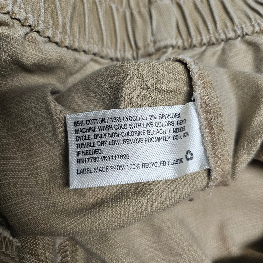 Ava & Viv Womens 1X Khaki Tan Smocked Elastic Waist Utility Shorts - Picture 7 of 8